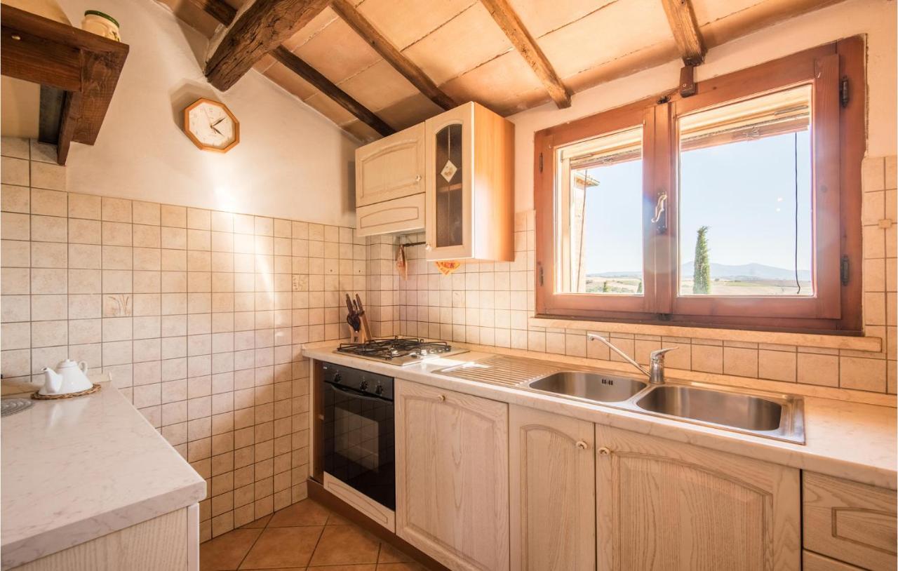 Gorgeous Home In Montalcino With Kitchen Exterior foto